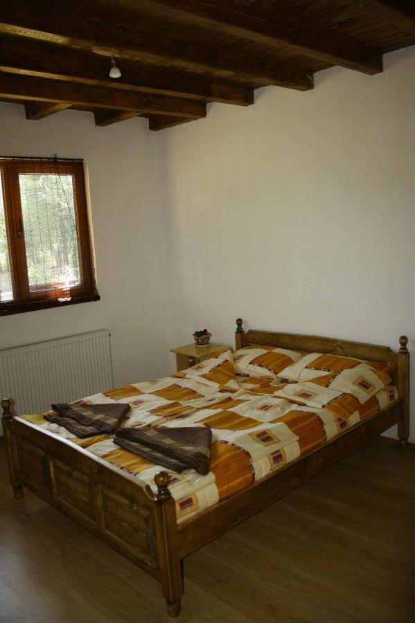 Guest House Yana Turkasheni Екстер'єр фото